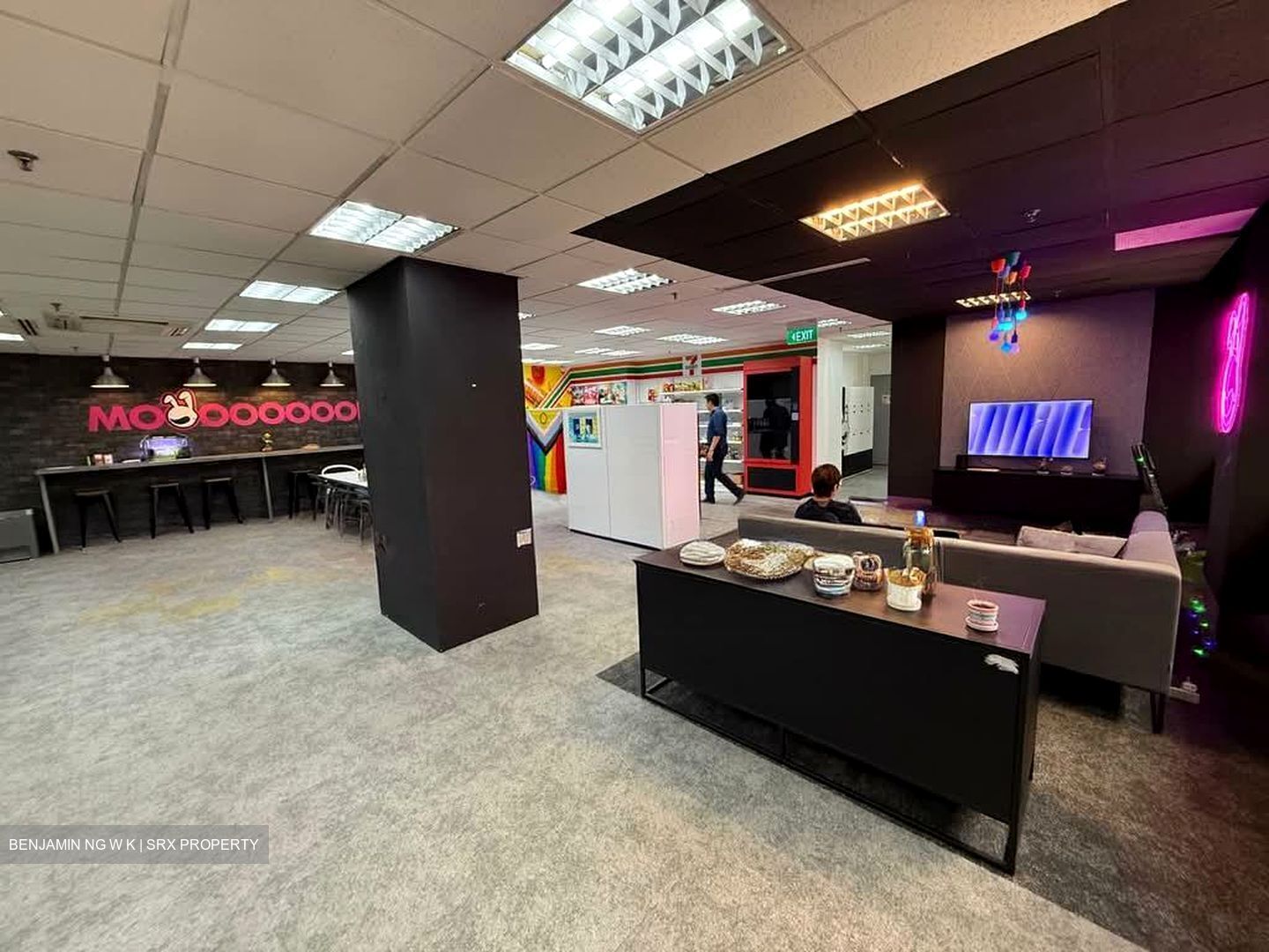 Cecil Court (D1), Office #558860171